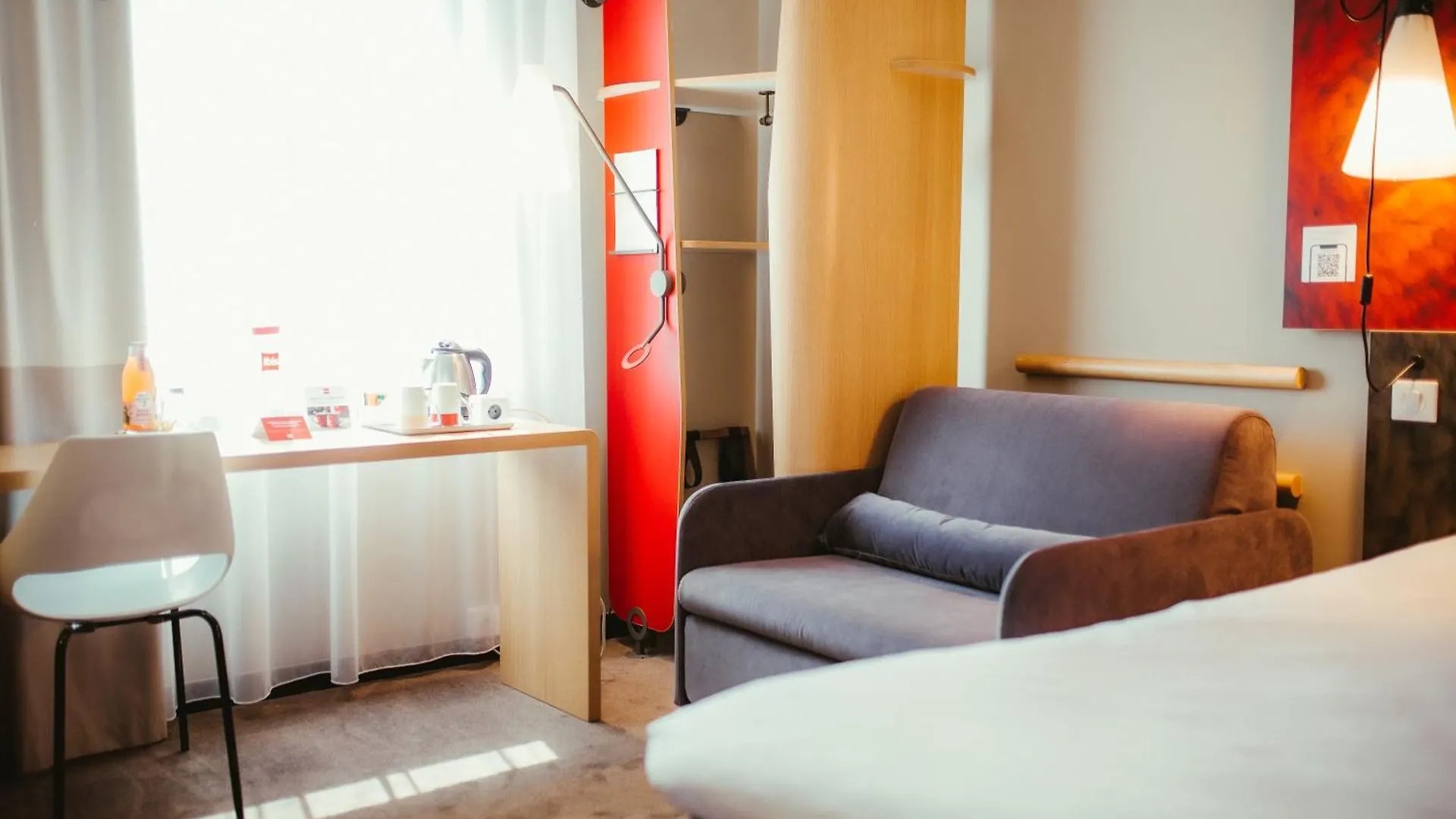 Ibis Wroclaw Centrum 3*,